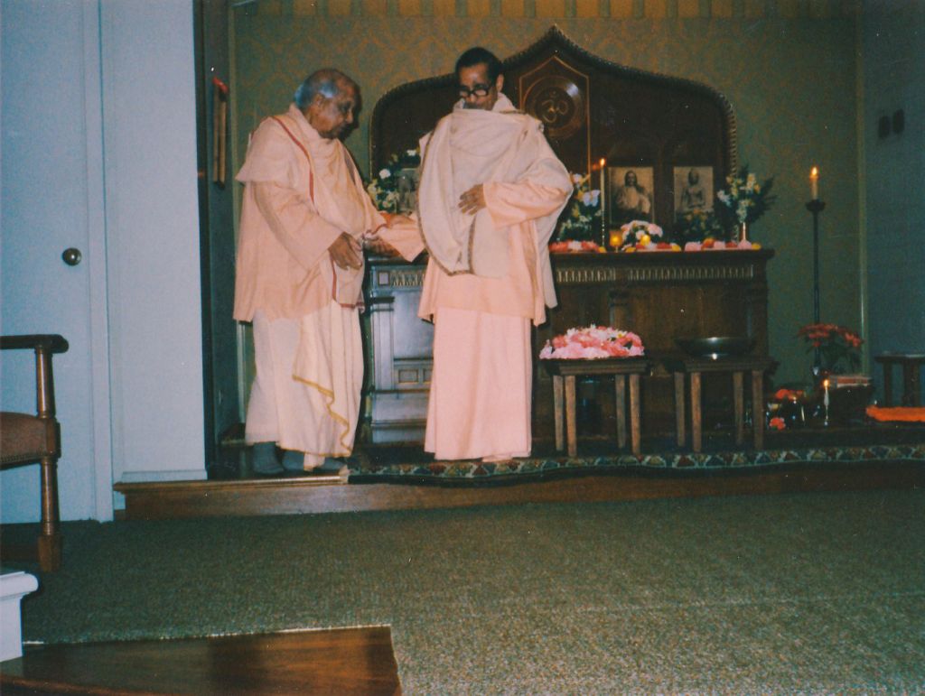 Swami Nityaswarupanandaji Maharaj and Swami Pramathananda